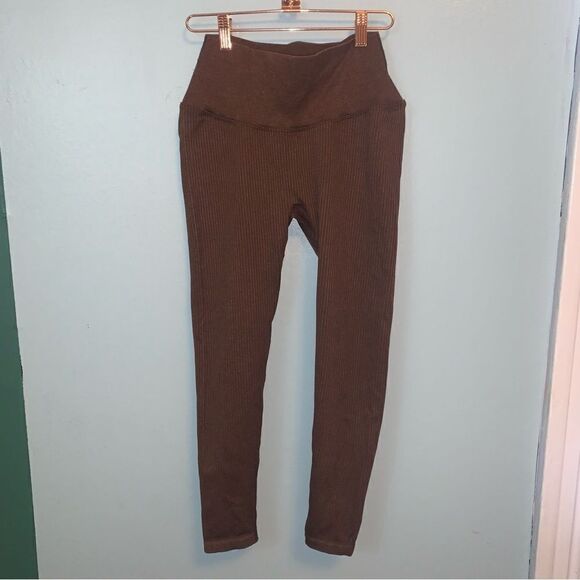 Balance Athletica The Channel Pant leggings Small - Picture 3 of 6
